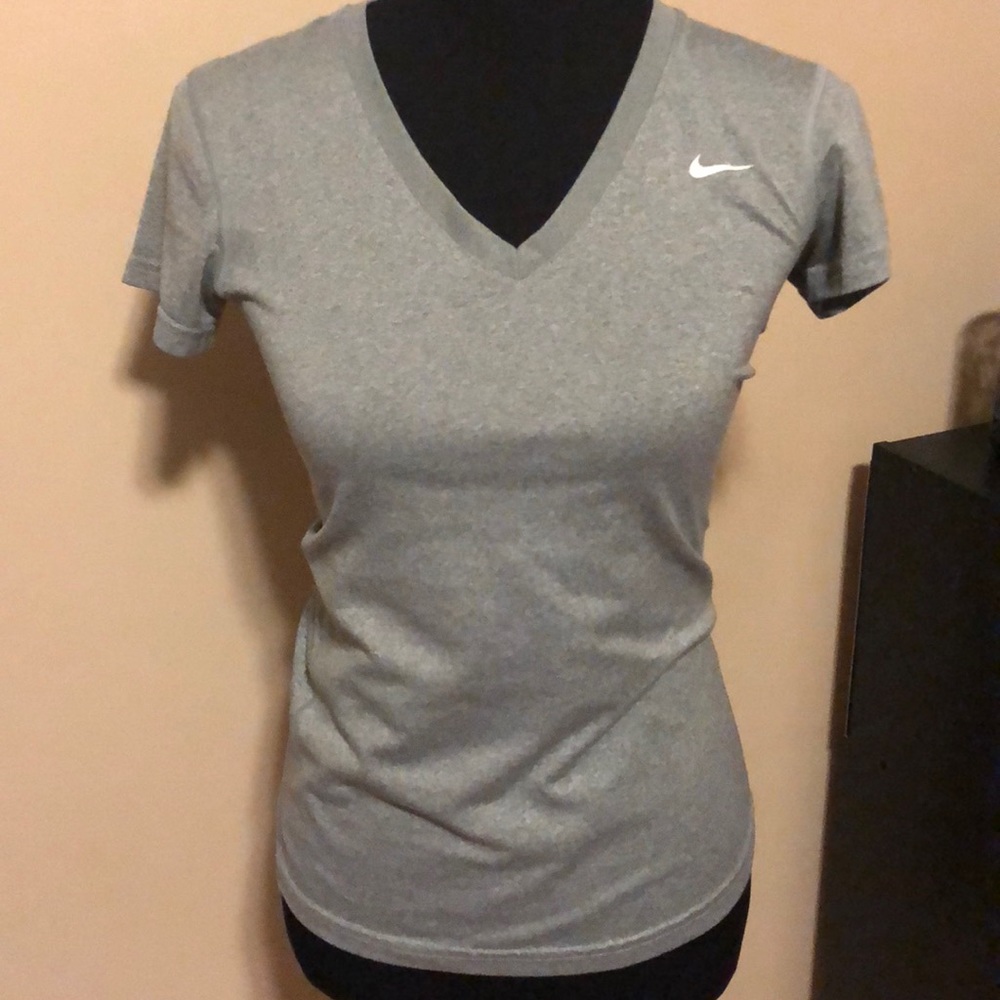 Nike dri-fit tee